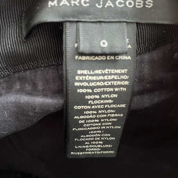 Sale!!! Marc Jacobs skirt - Picture 2 of 2